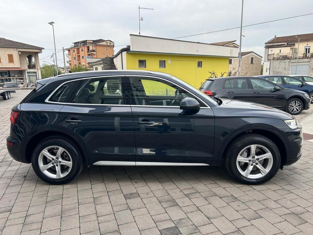 Audi Q5 2.0 TDI 190 CV quattro S tronic Business Sport