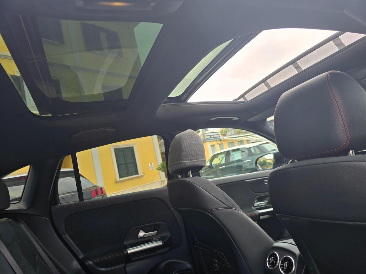 Mercedes GLA 180 d Premium auto