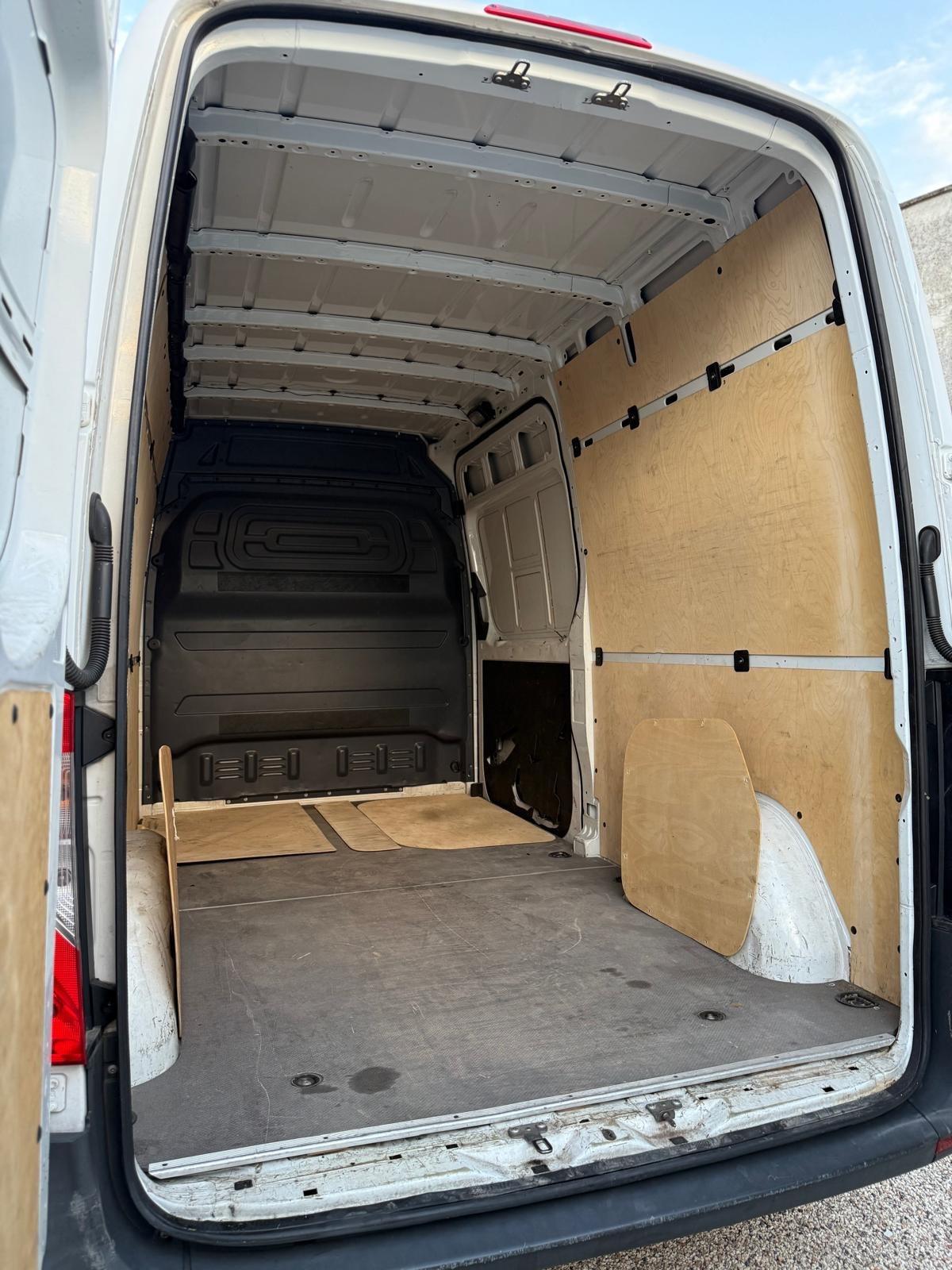 Mercedes Benz sprinter tetto alto perfetto