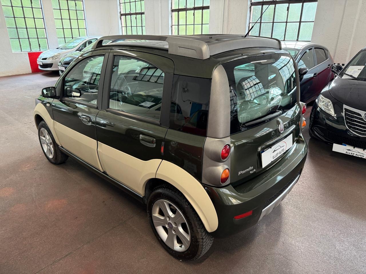Fiat Panda 1.3 MJT 16V 4x4 Cross PARI AL NUOVO !!
