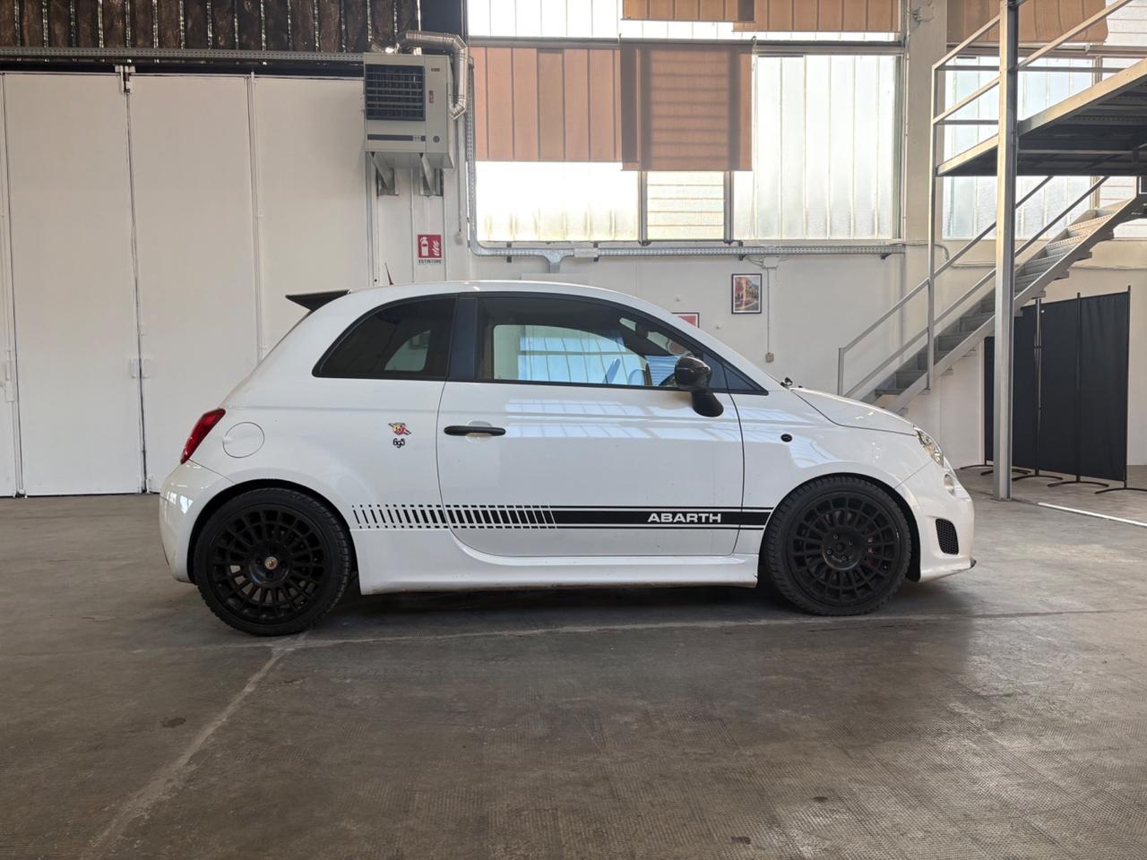 Abarth 595 1.4 Turbo T-Jet 160 CV Competizione