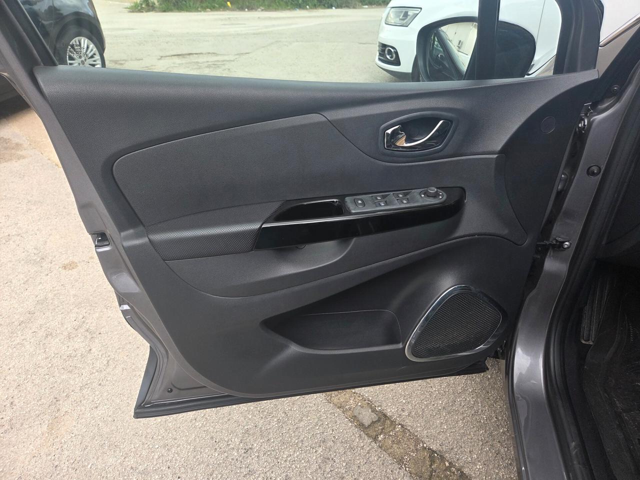 RENAULT CAPTUR NAVIG TELEC 1.5 DCI SOLI KM 100000 CERTIF