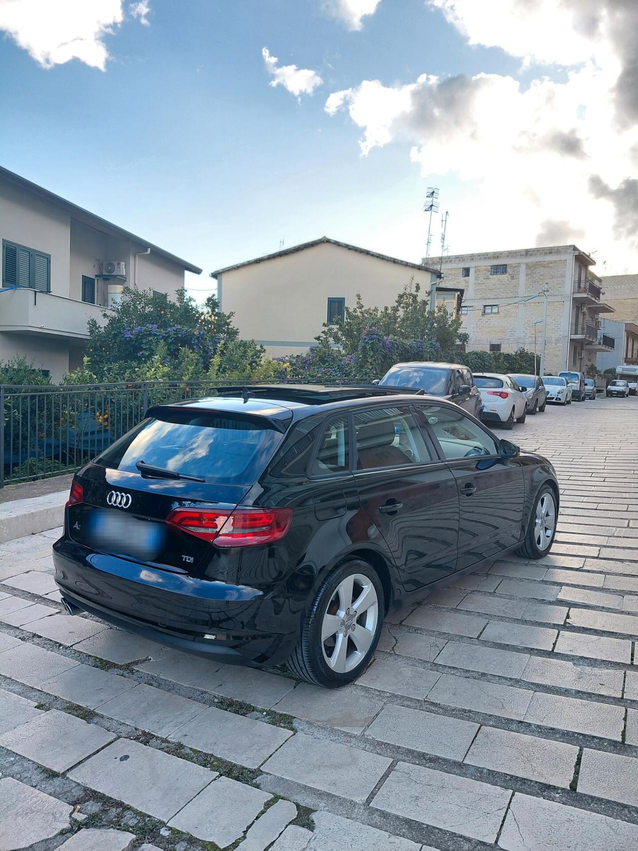 Audi A3 SPB 2.0 TDI 150 CV clean diesel Ambiente