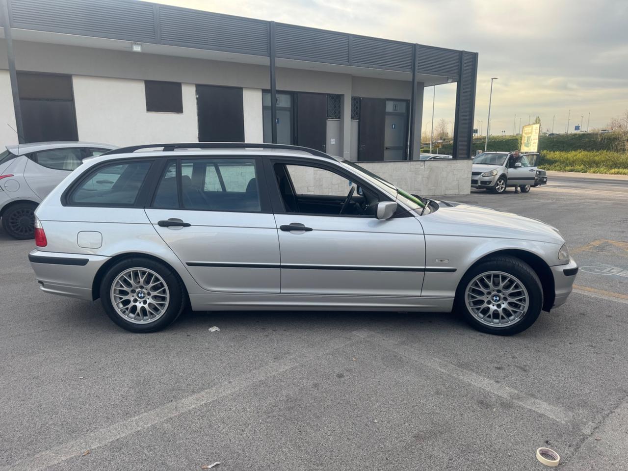 Bmw 318 318i cat Touring Automatica