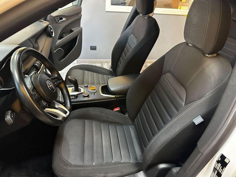 Alfa Romeo Stelvio Stelvio 2.2 t Super Business Q4 190cv auto PREZZO VERO