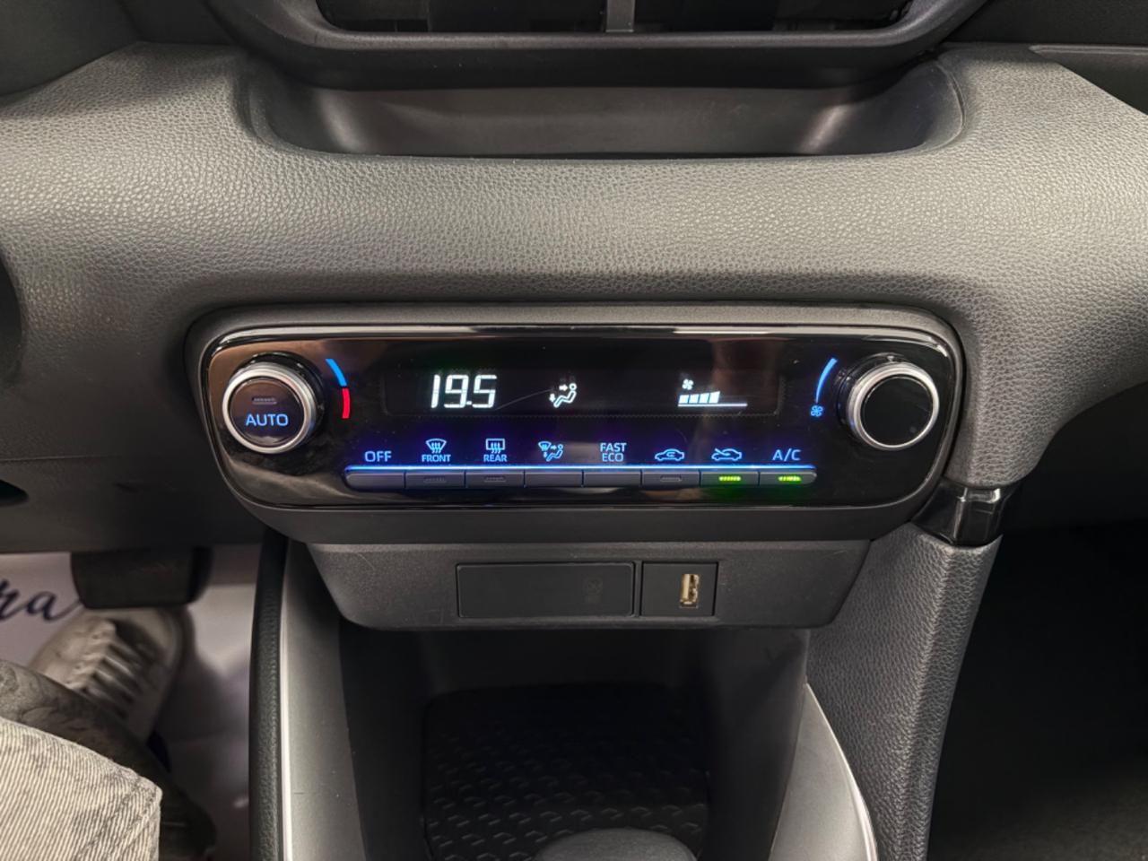 Toyota Yaris 1.5 Hybrid 5 porte Trend FULL LED PREZZO REALE!