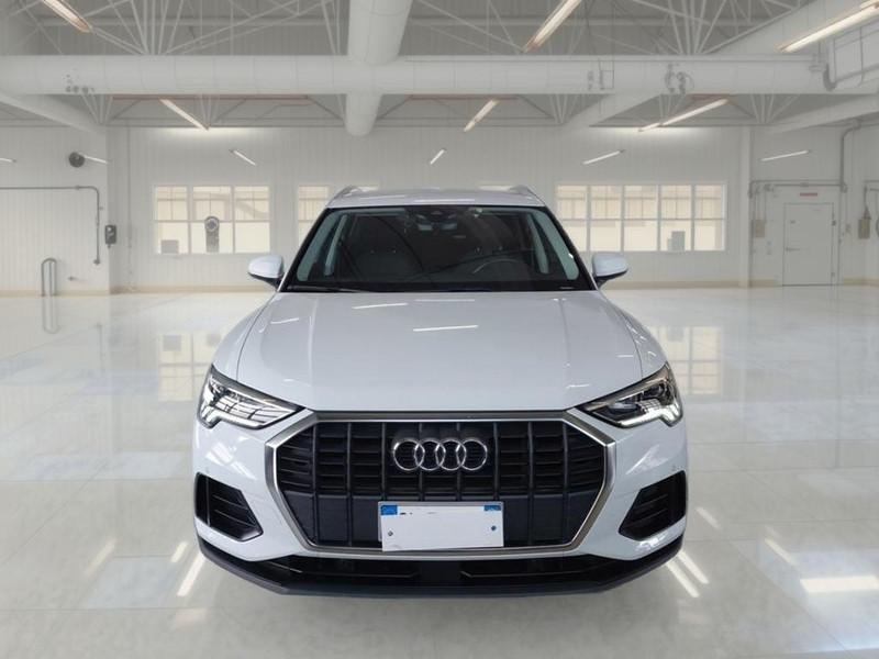 AUDI Q3 45 TFSI E S TRONIC BUSINESS SUV