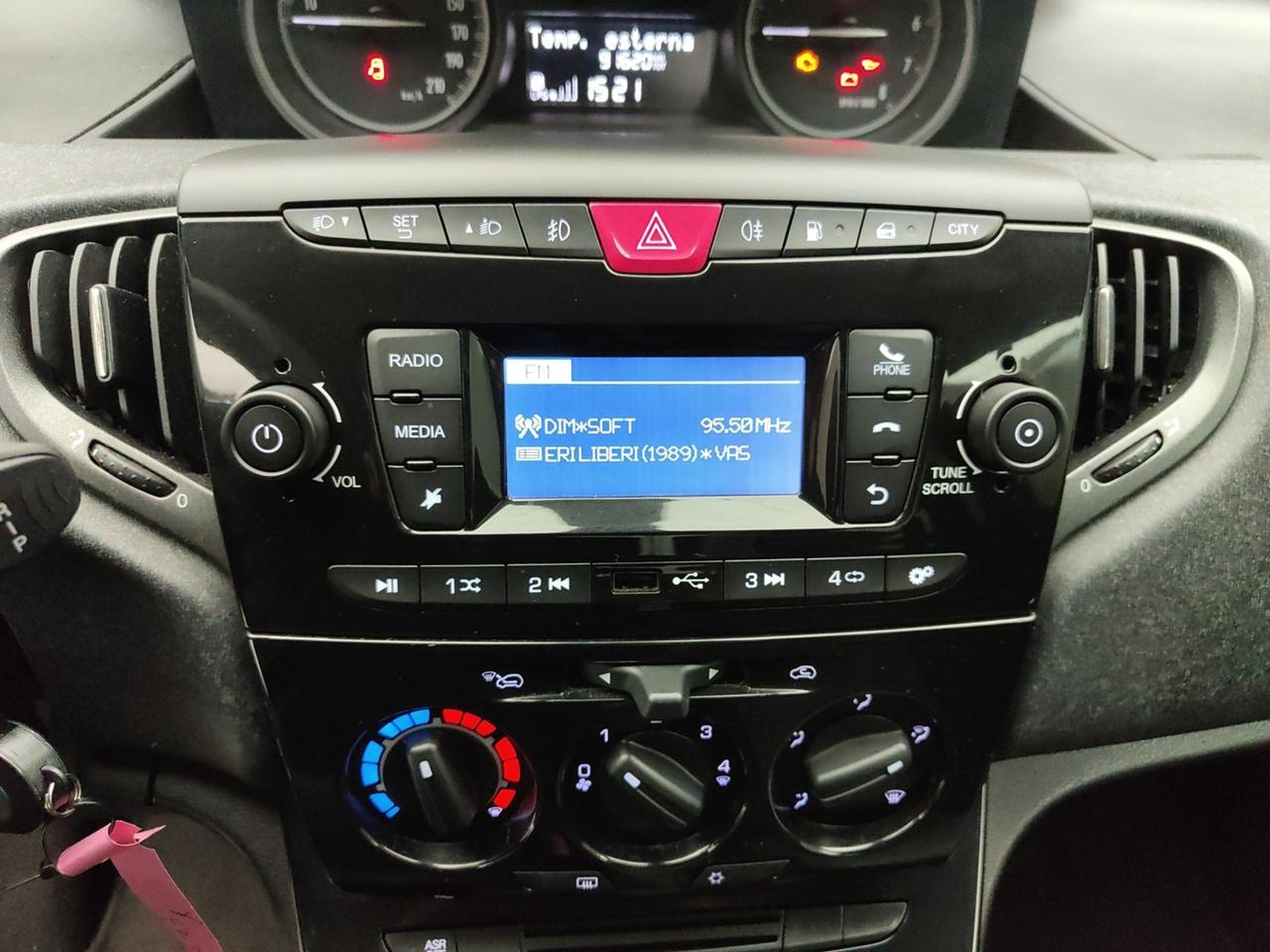 LANCIA Ypsilon III 2015 1.2 ECOCHIC 69CV ELEFANTINO BLU GPL