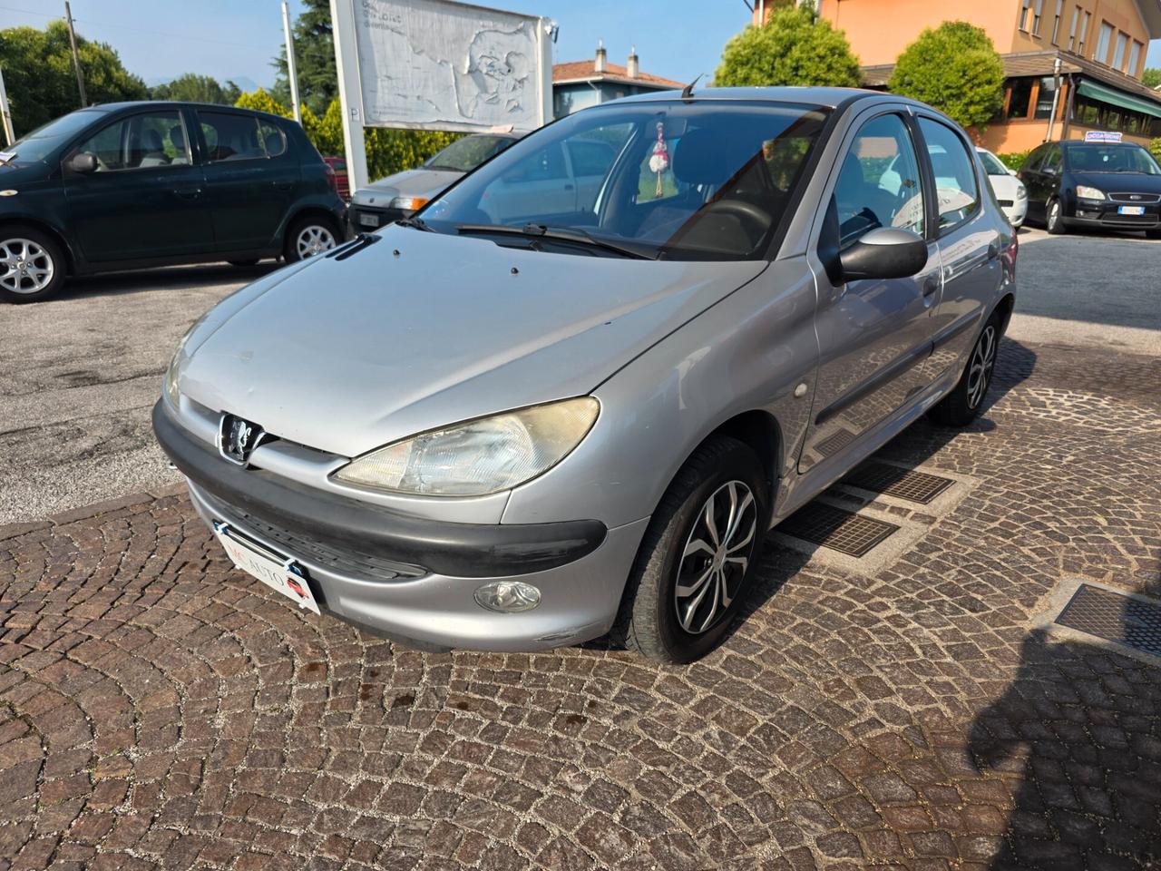 Peugeot 206 1.4 5p. Con 245.000km Neopatentati ok