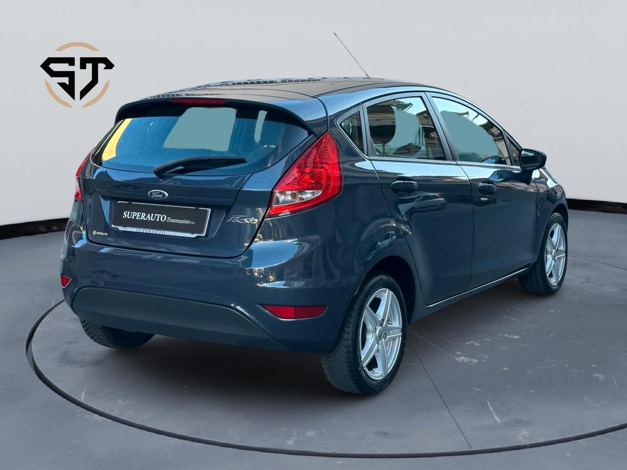 Ford Fiesta 1.4 TDCi 5 P OK neo patentati