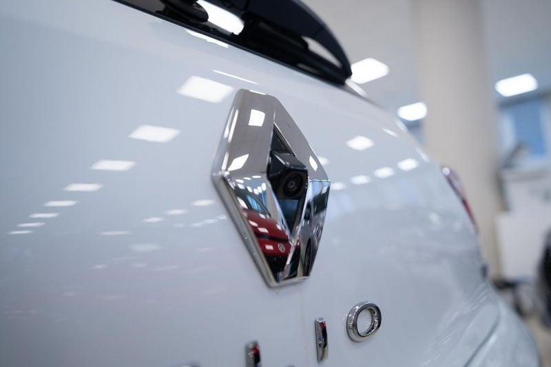 Renault Clio 1.6 E-Tech hybrid Intens 140cv auto my21