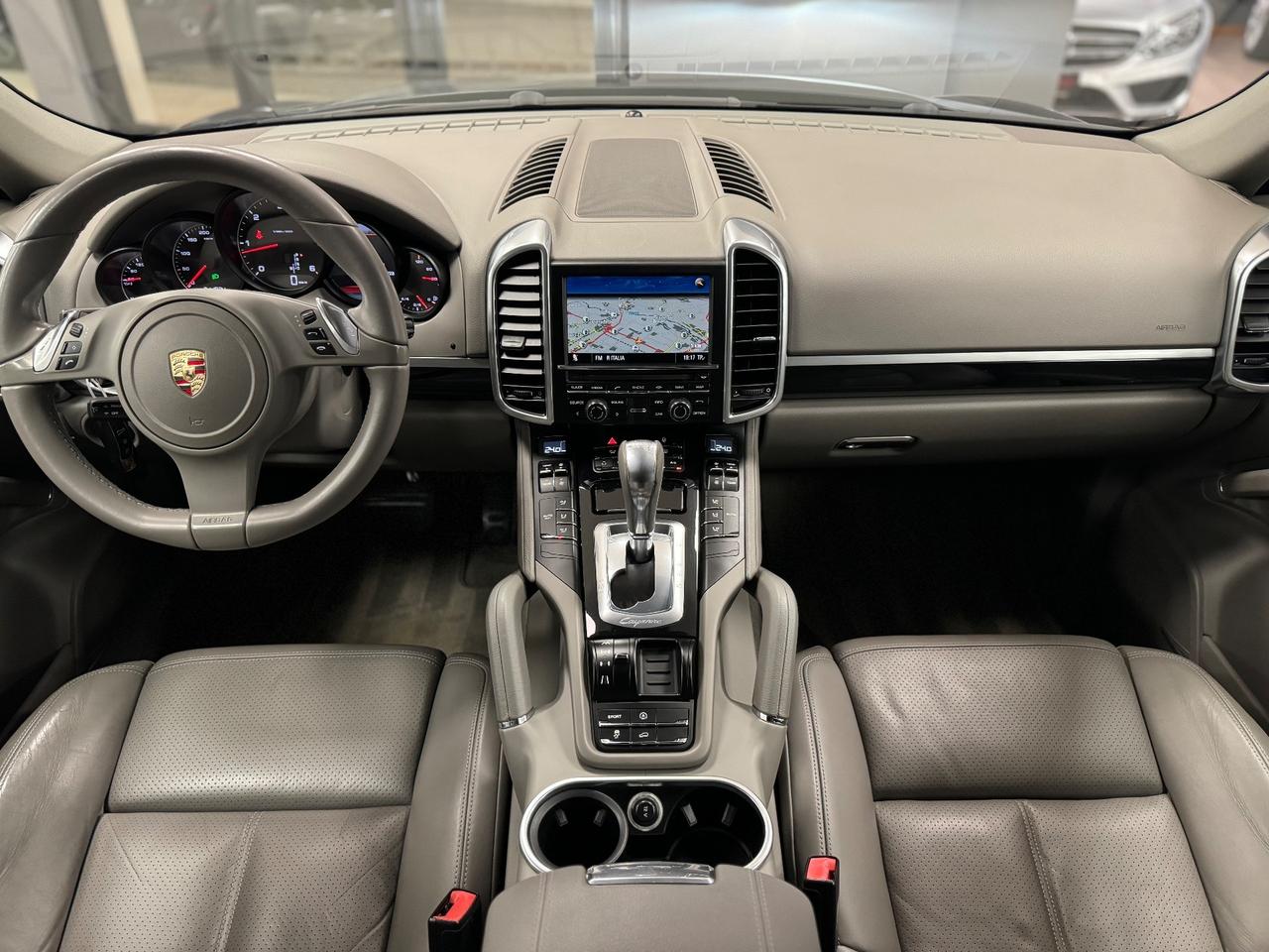 Porsche Cayenne 3.0 Diesel Porsche Approved