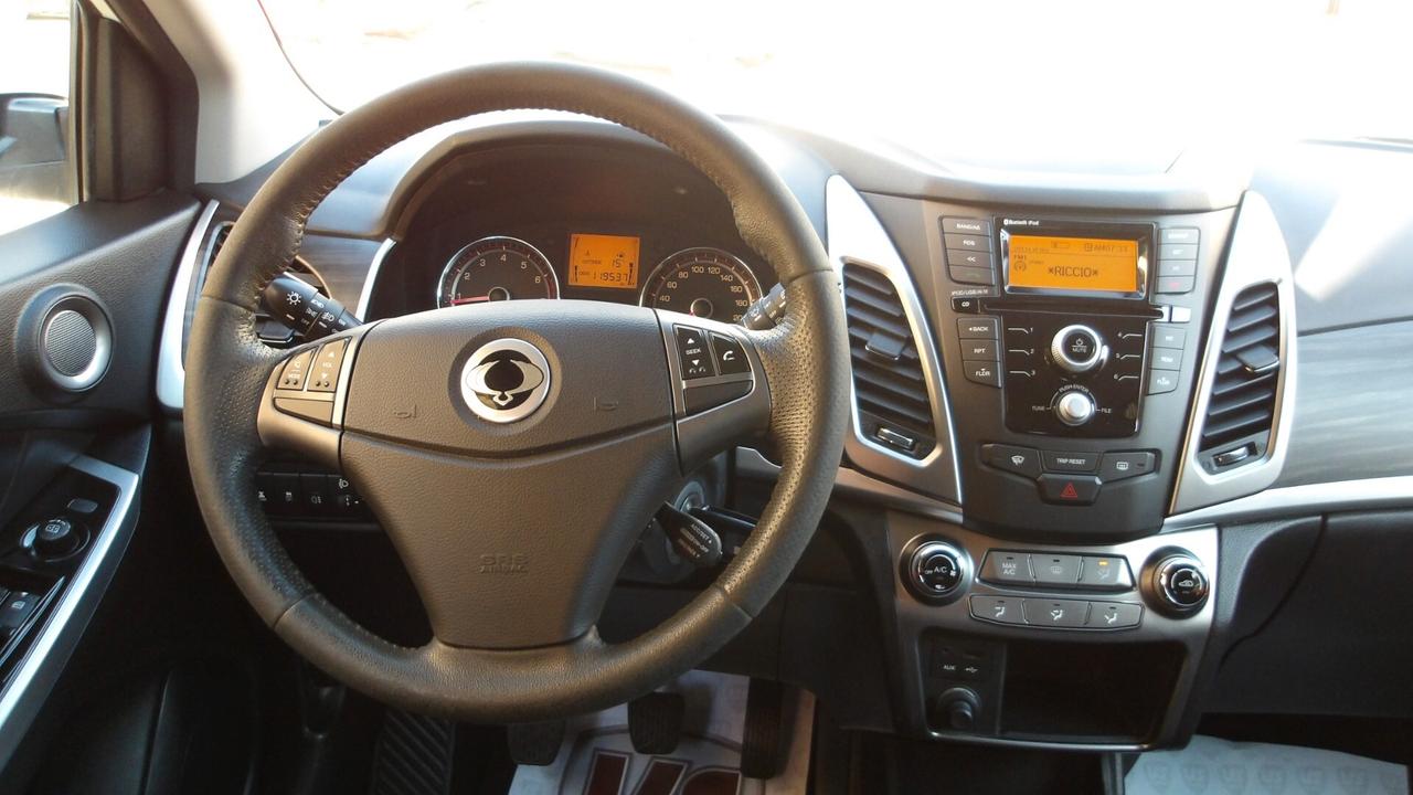 SSANGYONG KORANDO 2.0 B/GPL-PREZZO PROMO!