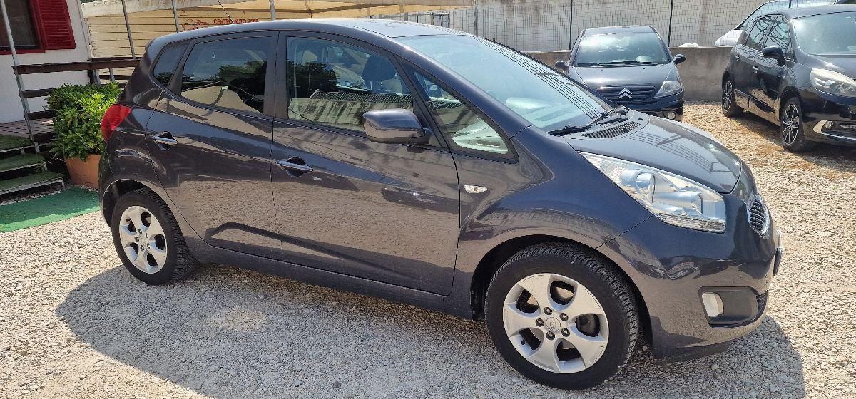 KIA Venga 1.4 CRDi 90CV WGT Fullsky