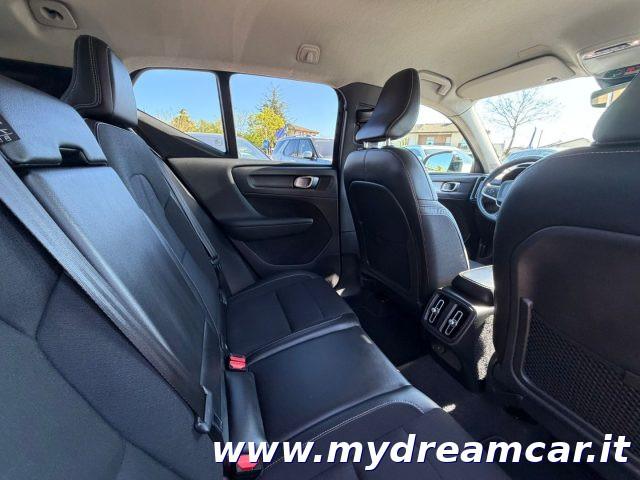 VOLVO XC40 D3 Geartronic Momentum