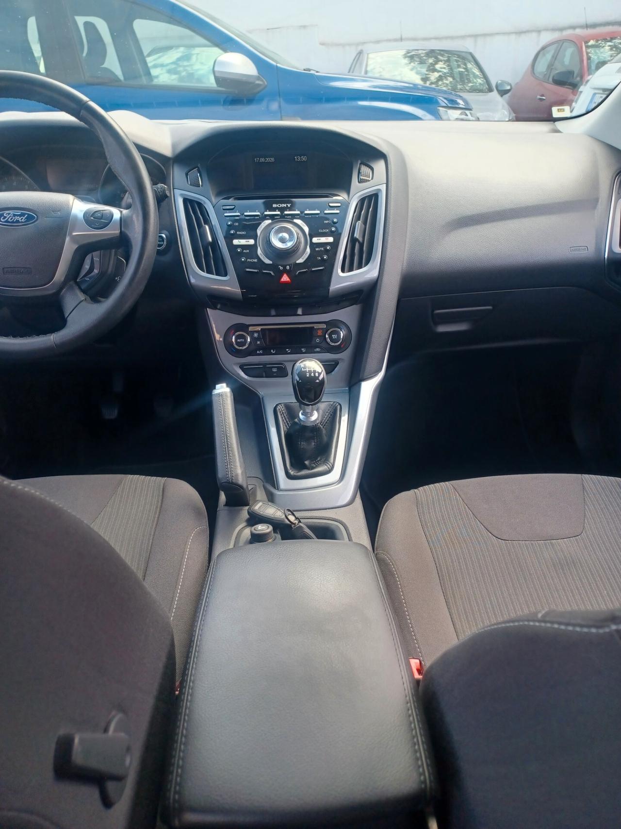 Ford Focus 1.0 TITANIUM S.W. ANNO 2013
