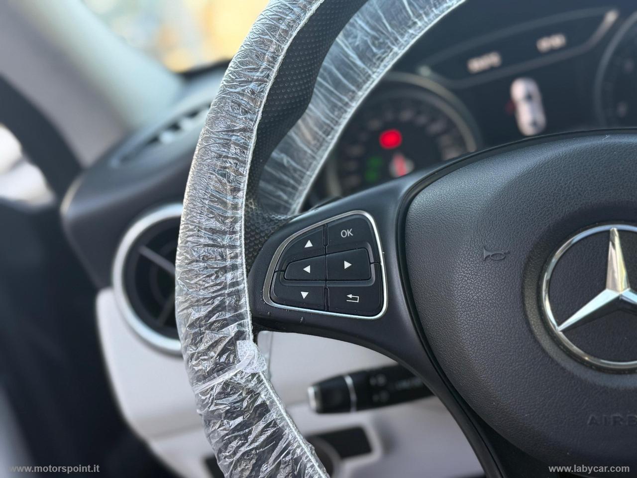 MERCEDES-BENZ CLA 180 d Automatic Business