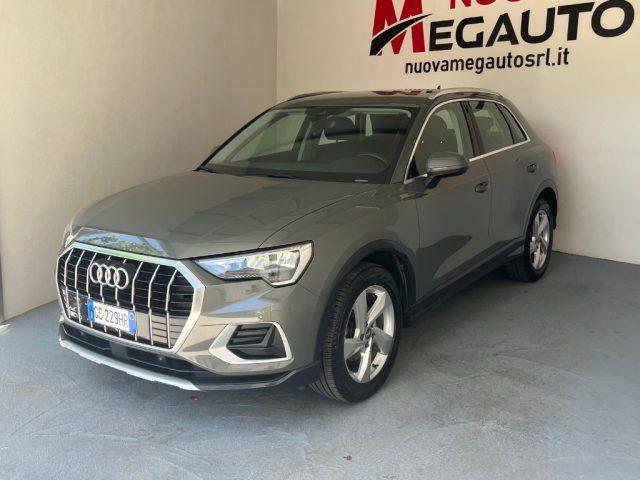 AUDI Q3 35 TDI quattro Business Advanced