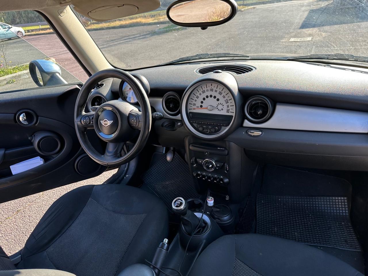 Mini 1.6 16V Cooper D