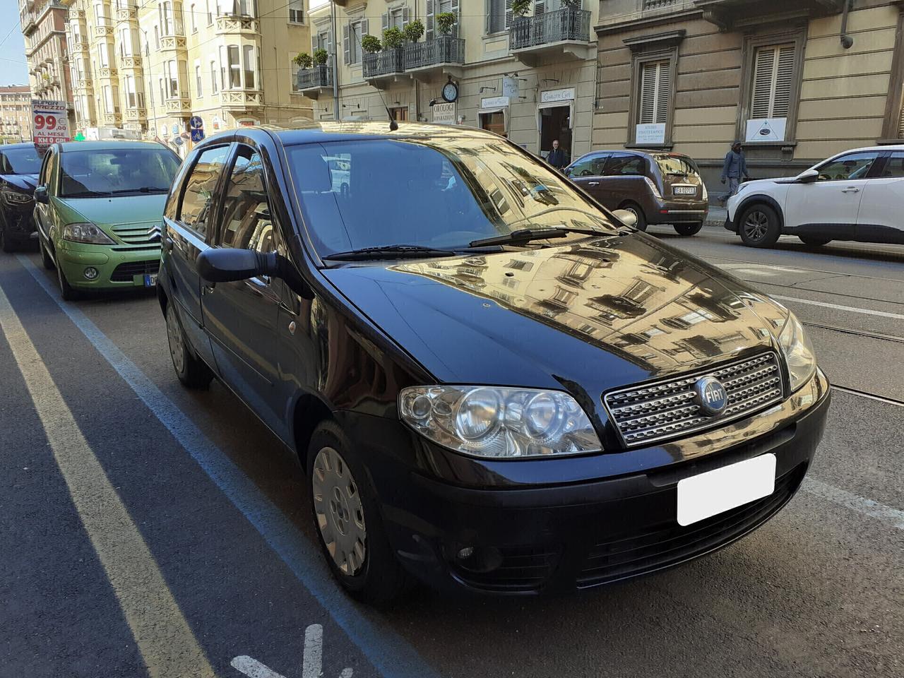 FIAT PUNTO -. APERTI AD AGOSTO