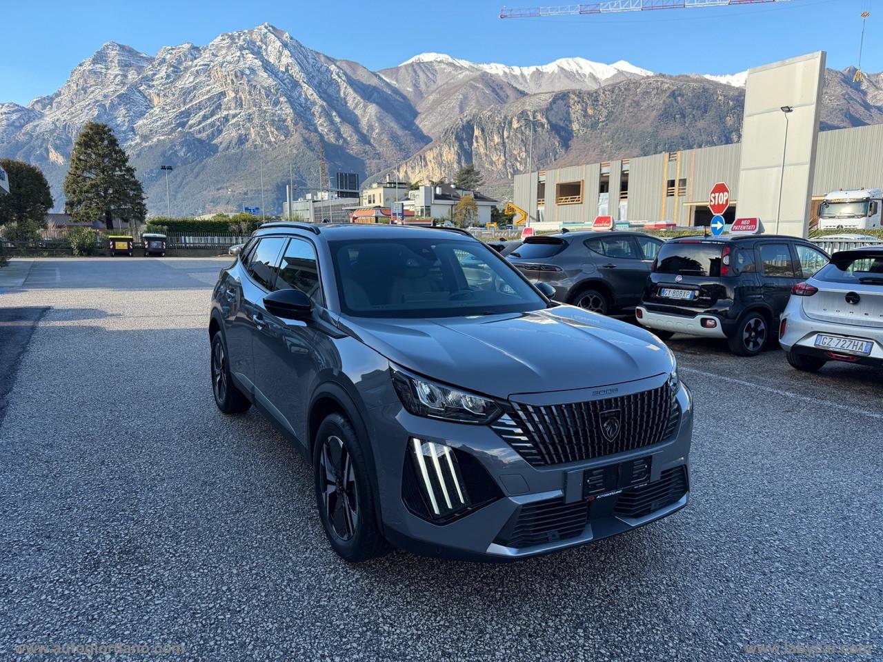 PEUGEOT 2008 PureTech 100 S&S Allure