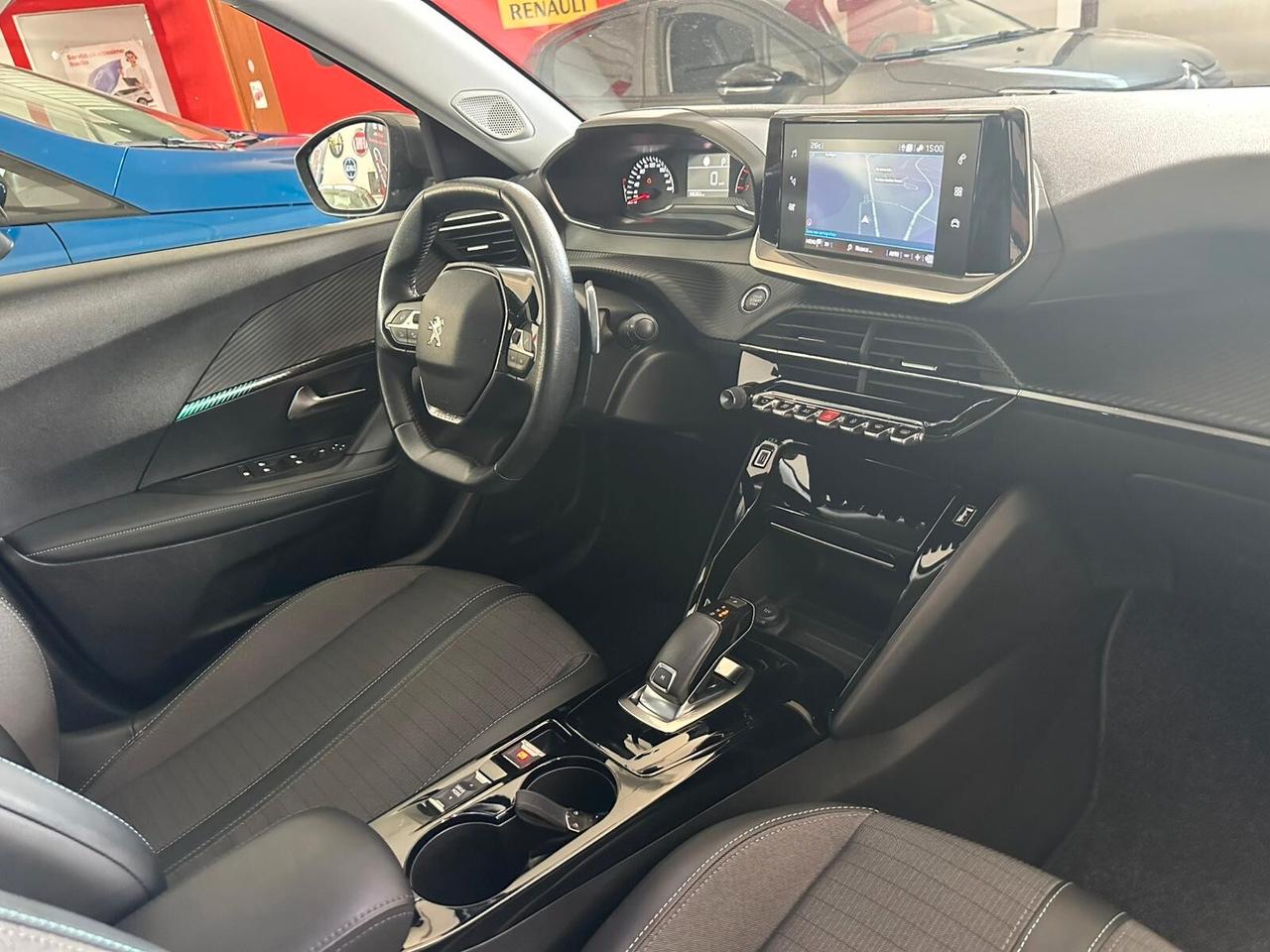 Peugeot 2008 BlueHDi 130 S&S EAT8 Allure Pack
