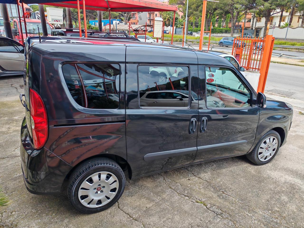 Fiat Doblo 1,6 diesel 11/2015 Cv105