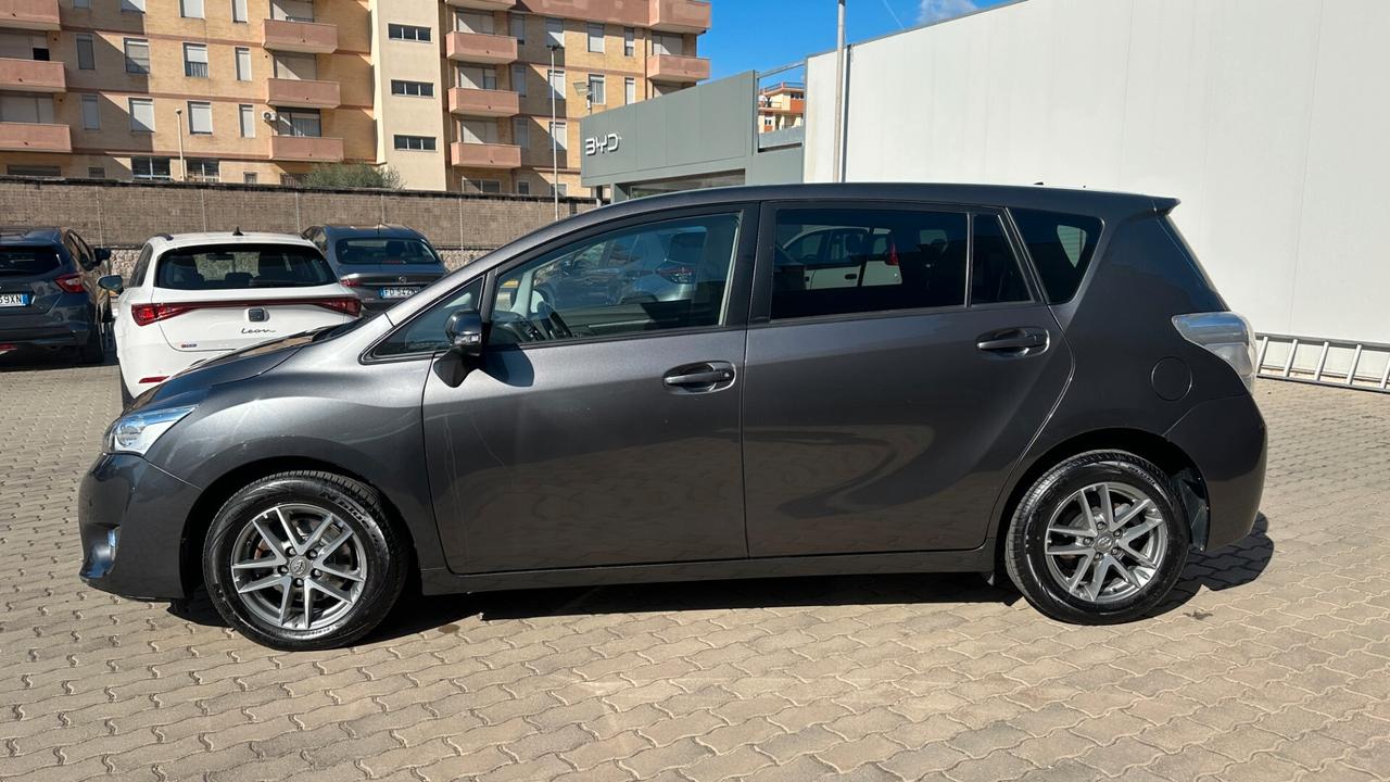 Toyota Verso 1.6 D-4D Business