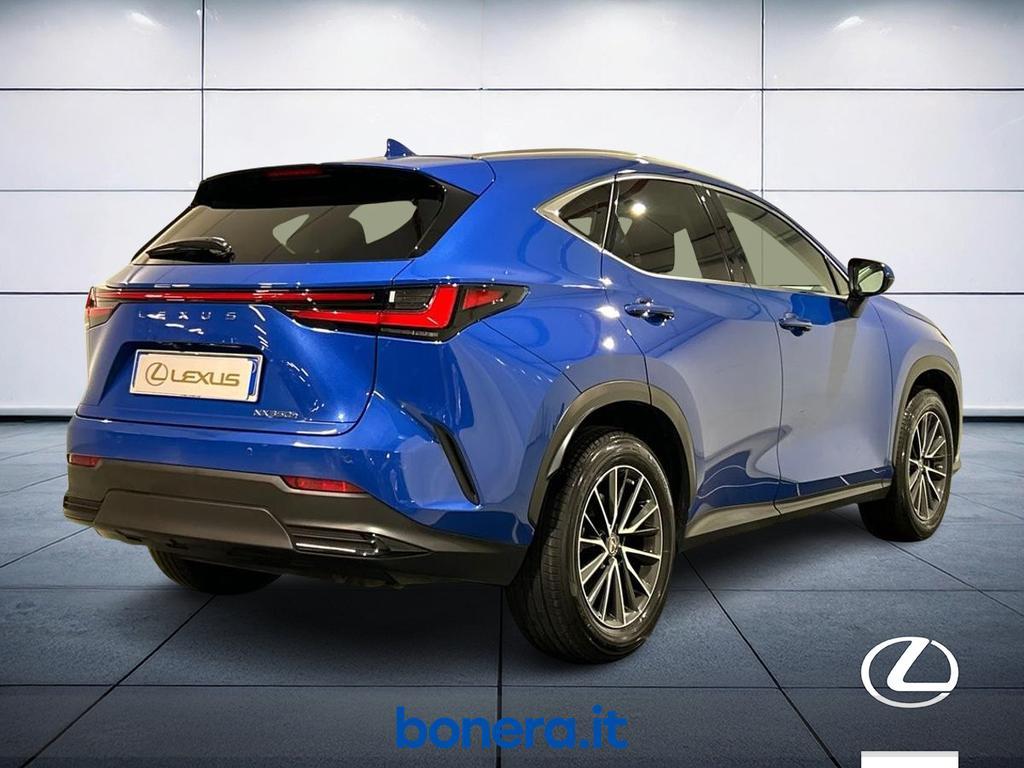 Lexus NX 2.5 Hybrid Premium 4WD e-CVT