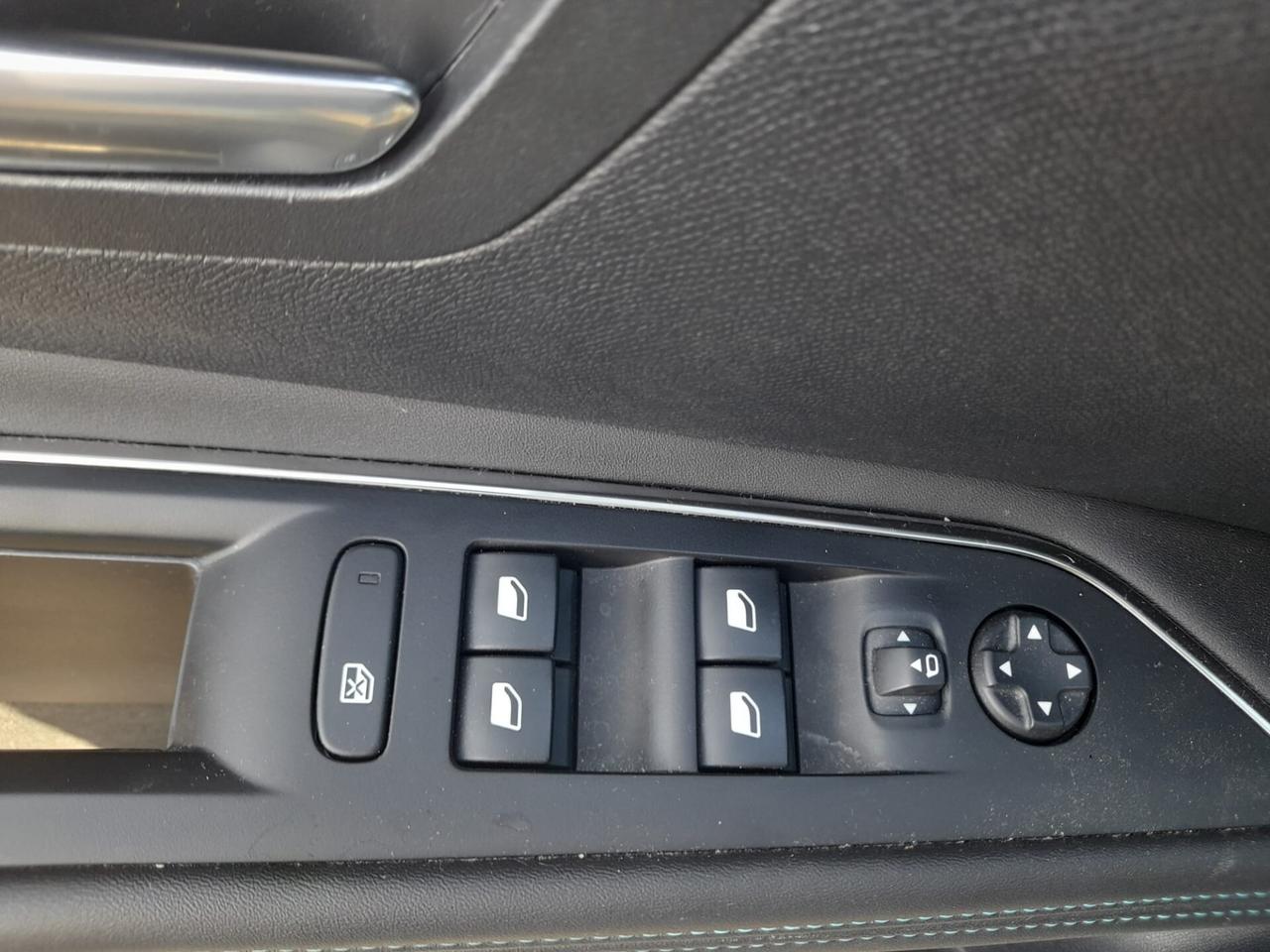 Peugeot 3008 BlueHDi 130 S&S EAT8 Allure Pack