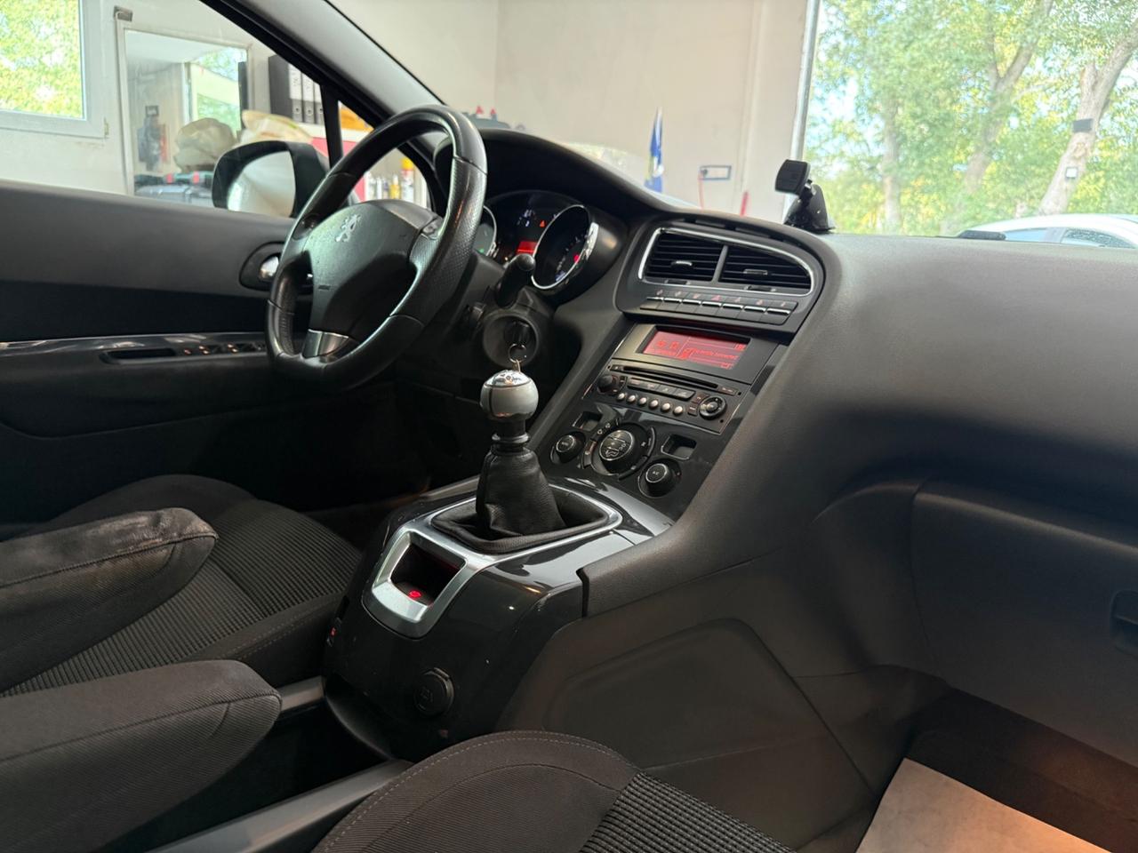 Peugeot 5008 1.6 Diesel 7 posti