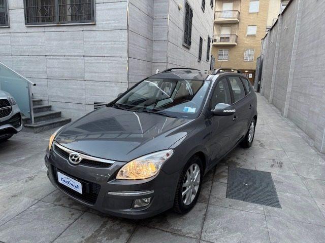 HYUNDAI i30 CW 1.6 CRDi VGT 16V 115CV Dynamic