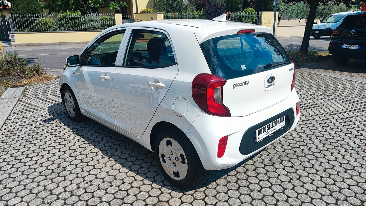 Kia Picanto 1.0 12V 5 porte Style