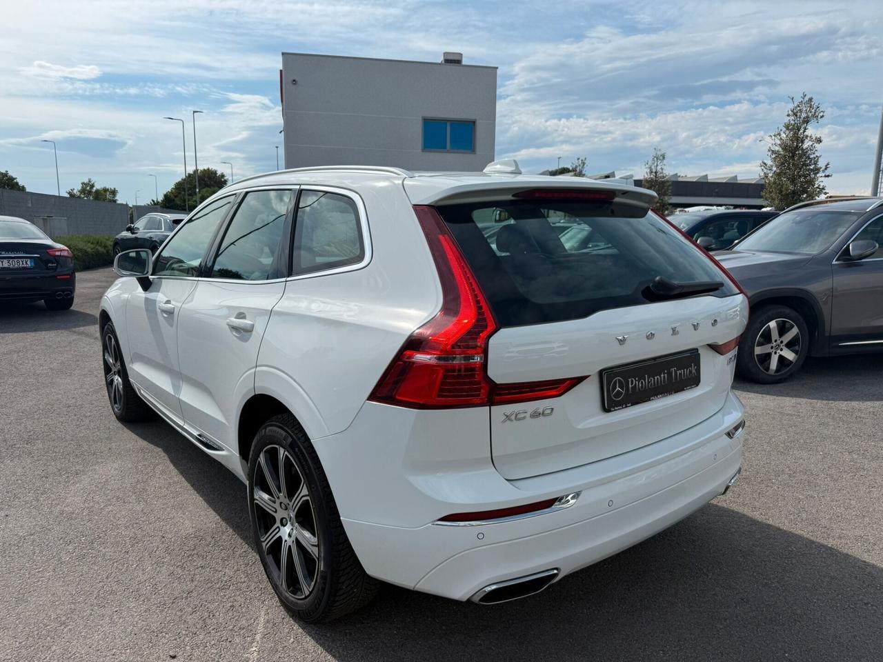 Volvo XC 60 XC60 B4 (d) AWD Geartronic Inscription