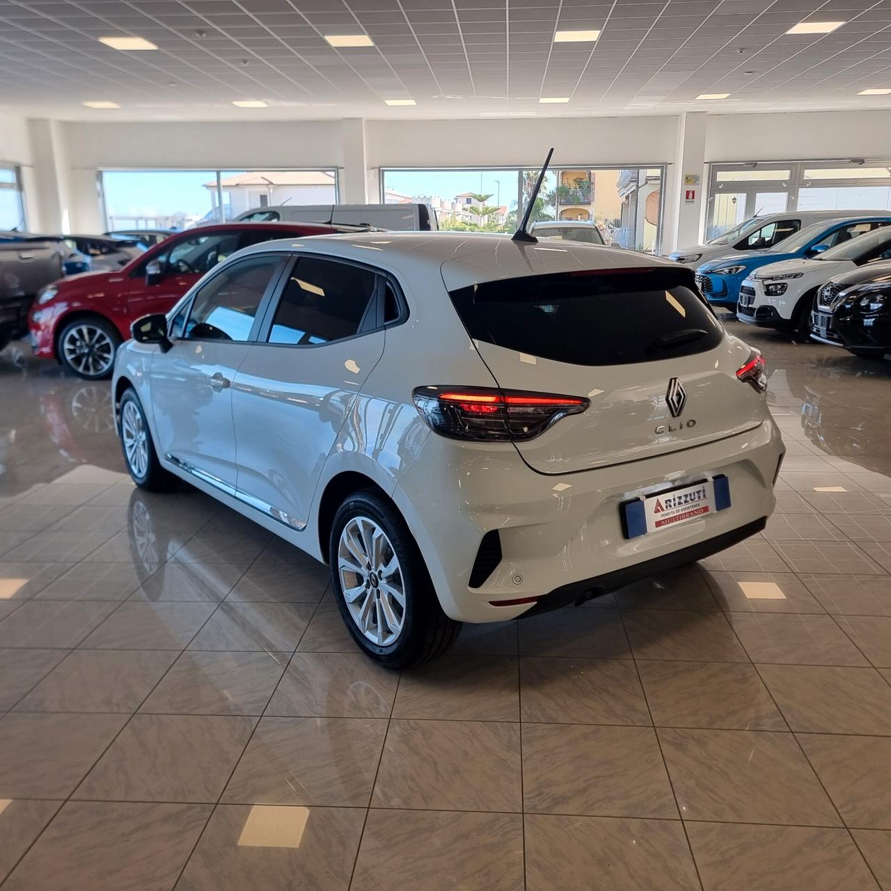 RENAULT CLIO EVOLUTION 1.5 dCi 100cv