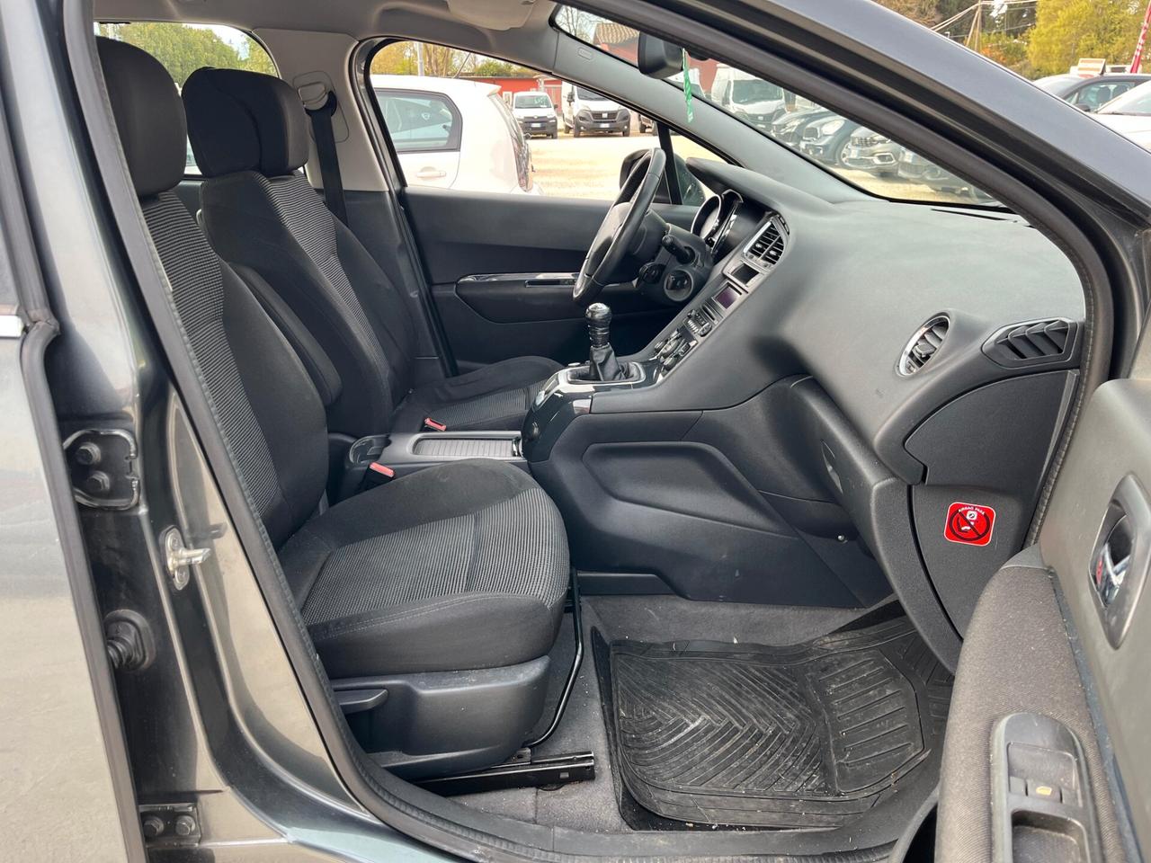 Peugeot 5008 1.6 VTi 120CV Premium - GPL brc