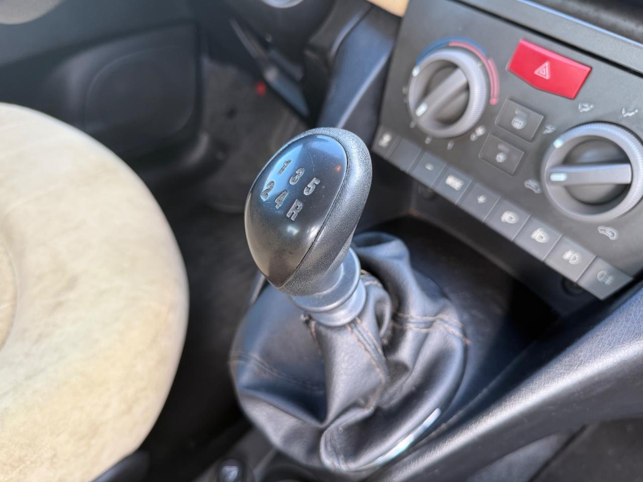 Lancia Ypsilon 1.2 Argento
