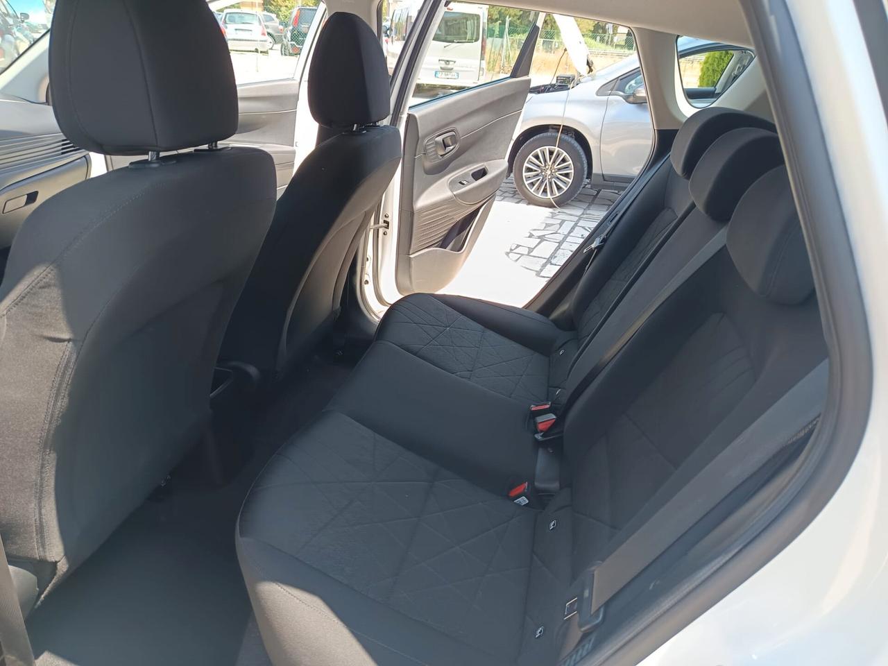Hyundai Bayon 1.0 T-GDI Hybrid 48V MT XClass Tua a 274€ al Mese