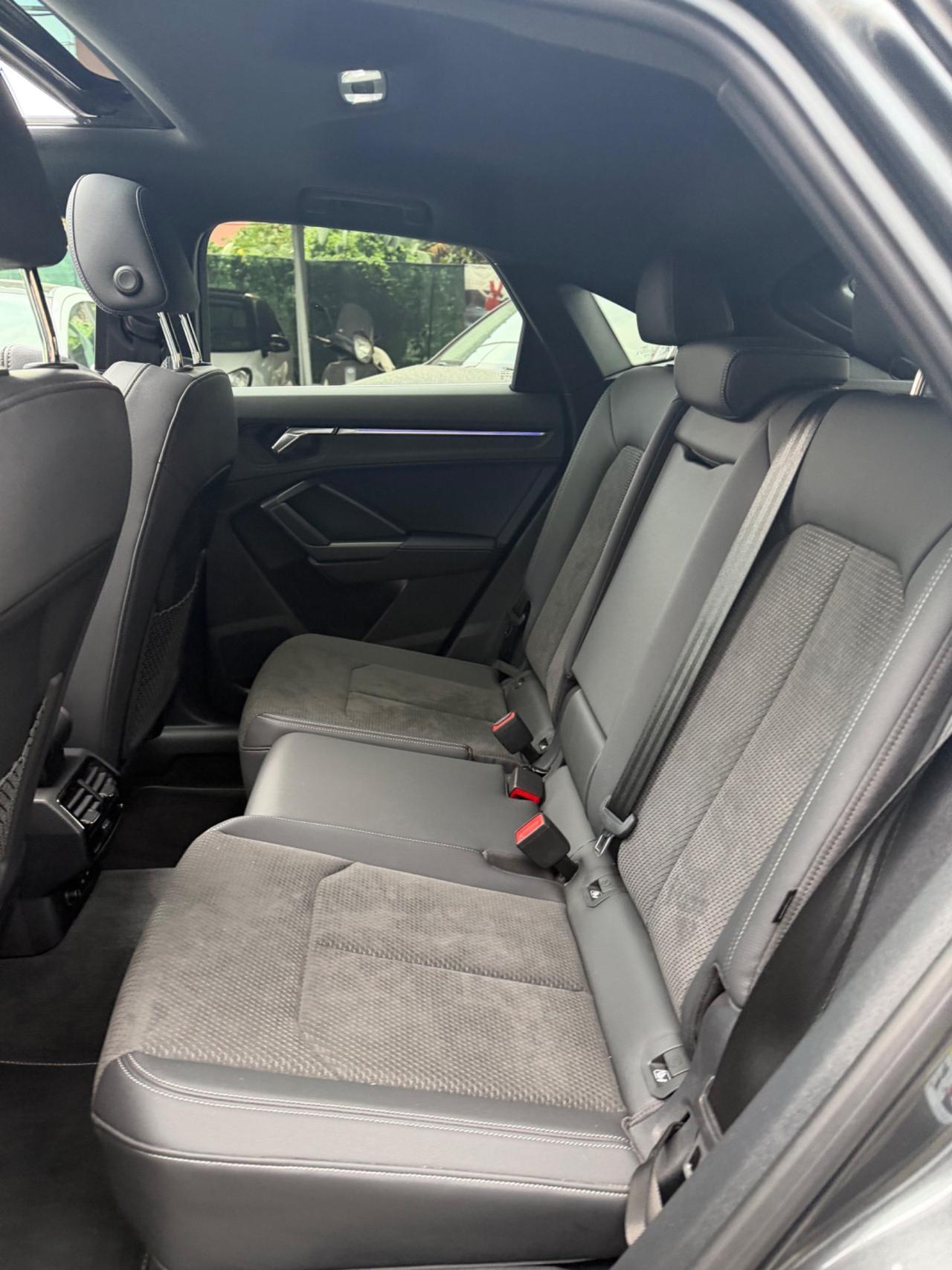 Audi Q3 40 TDI quattro S tronic line edition