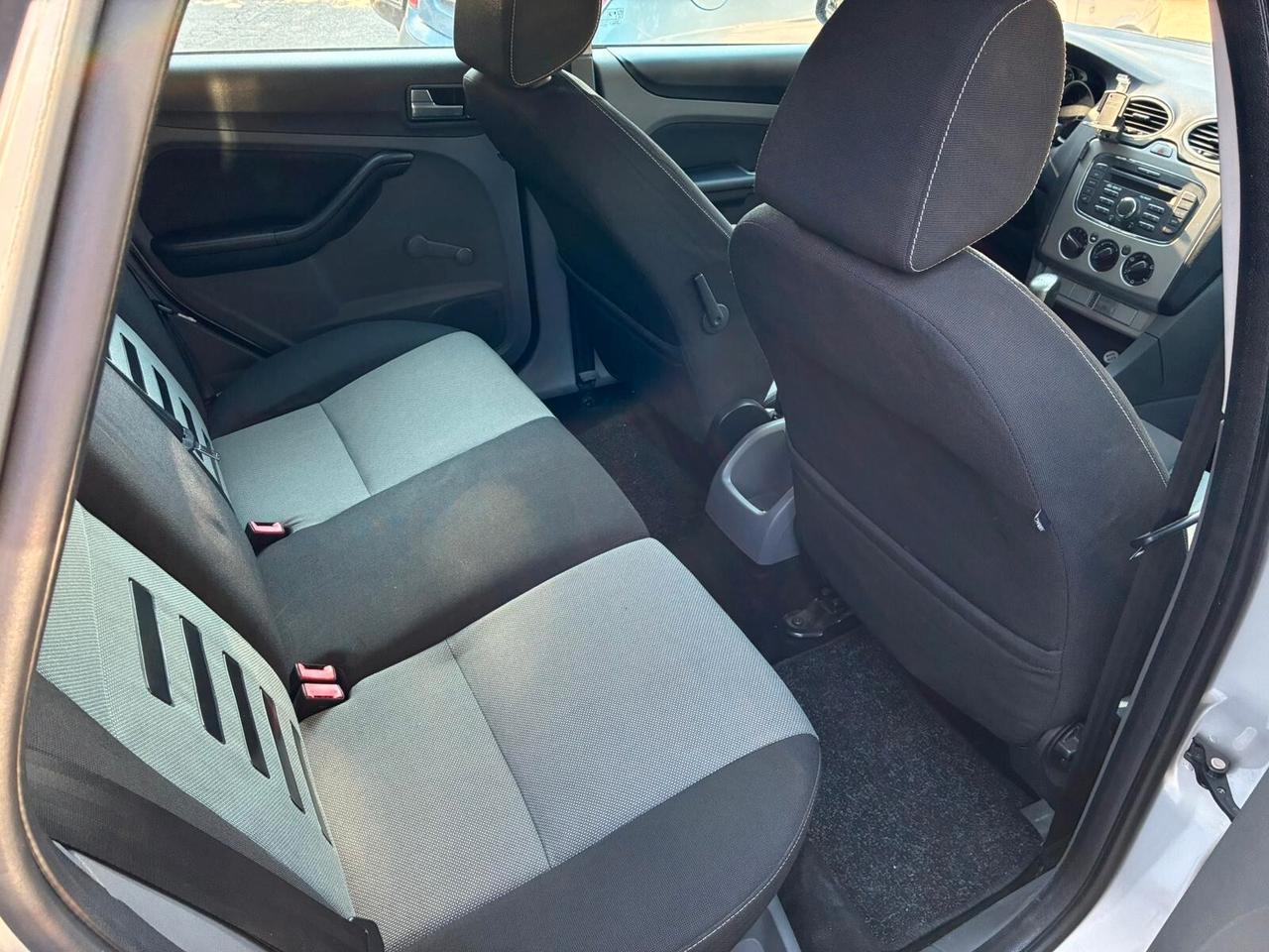 Ford Focus 1.6 TDCi 110CV SW-2010