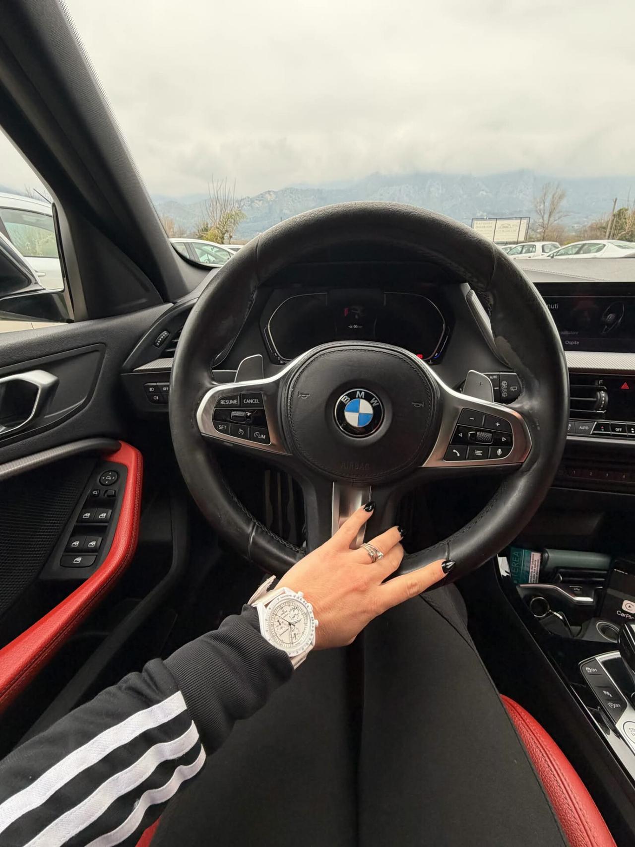 Bmw 118 118d 5p. Msport