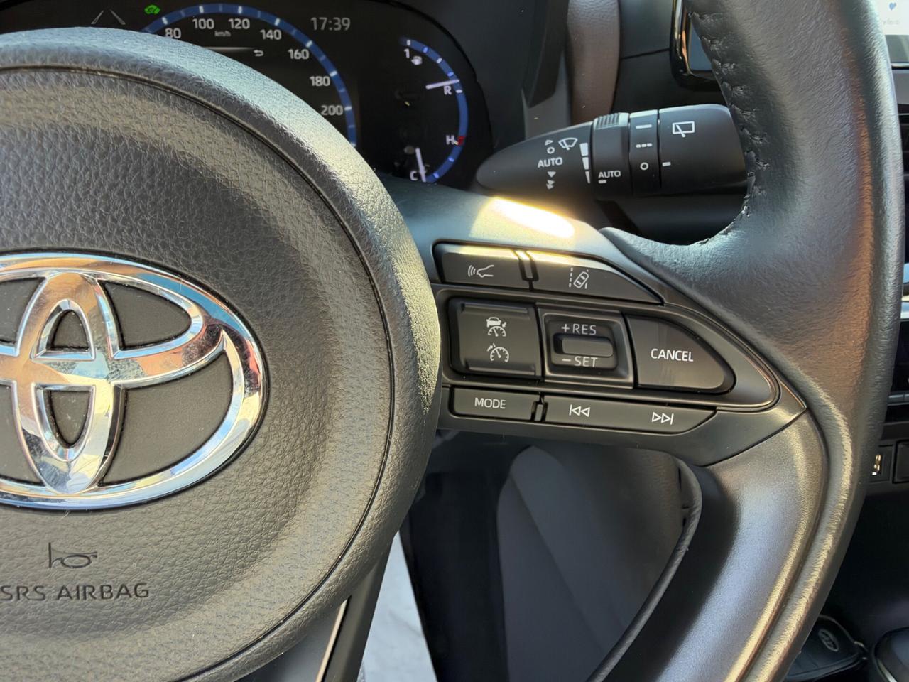 Toyota Yaris Cross 1.5 Hybrid 5p. E-CVT AWD-i Lounge