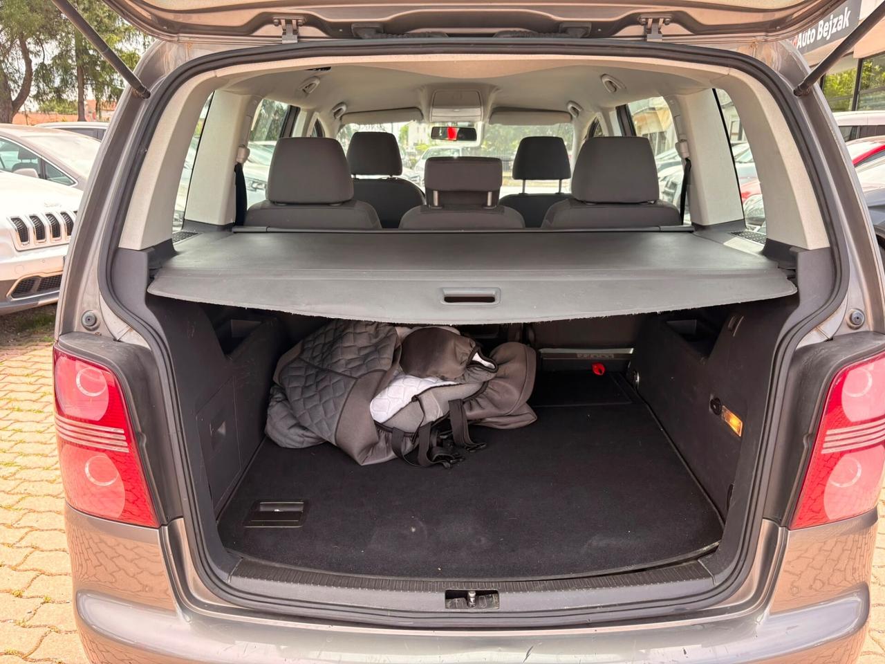 Volkswagen Touran 1.6 Conceptline Bifuel GPL