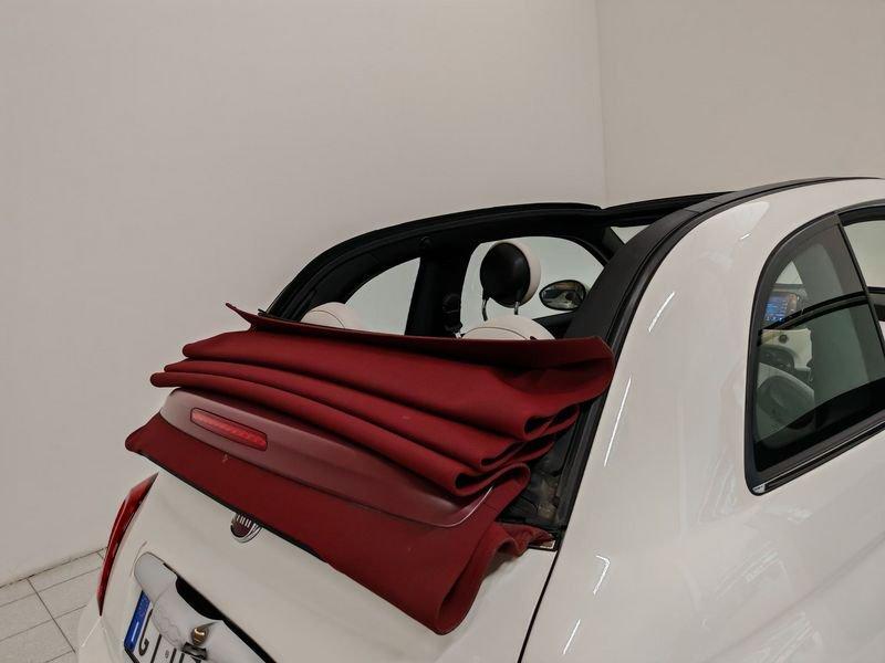 FIAT 500C 1.0 Hybrid Dolcevita