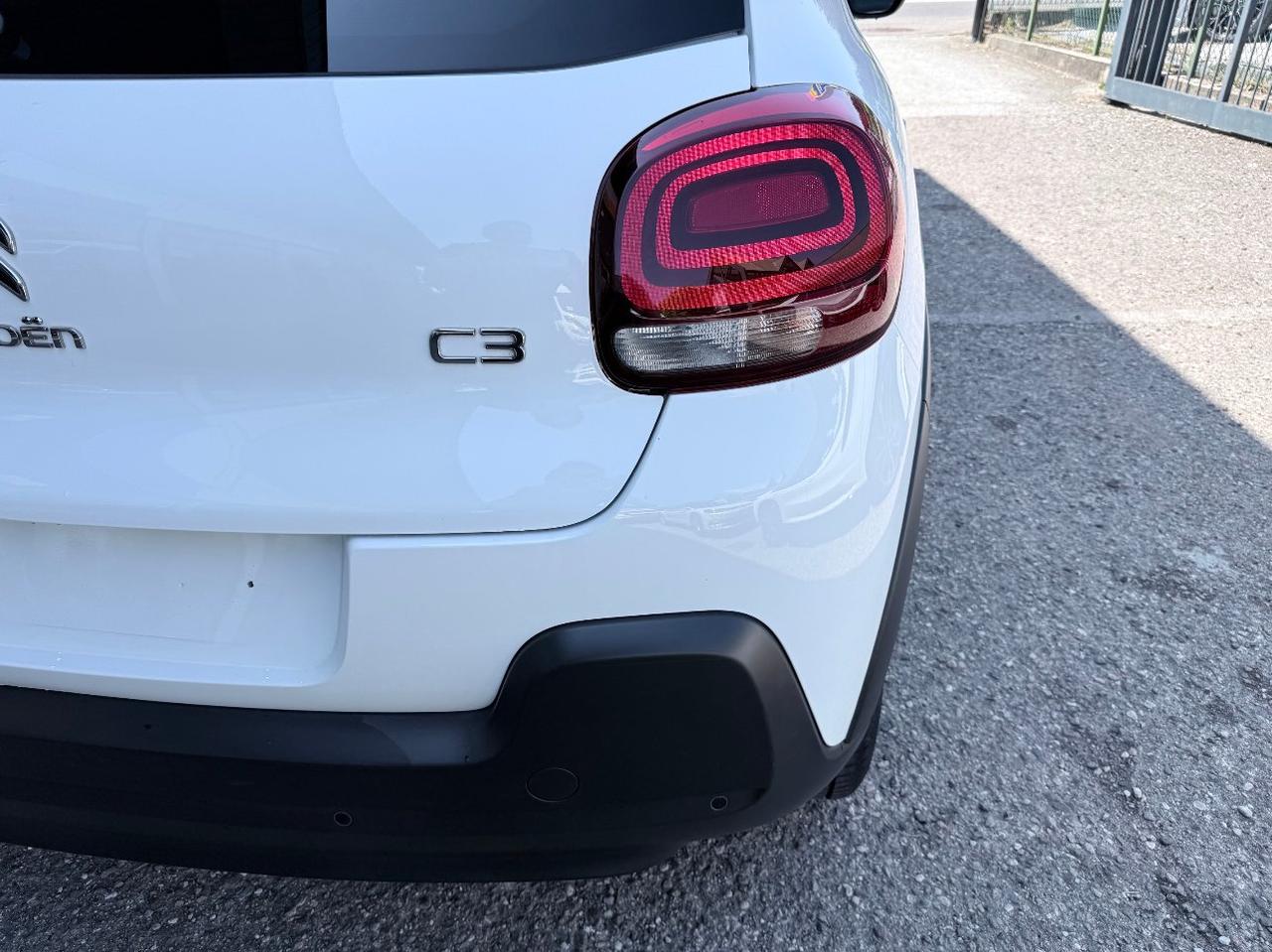 Citroen C3 1.2 puretech Shine s&s 83cv