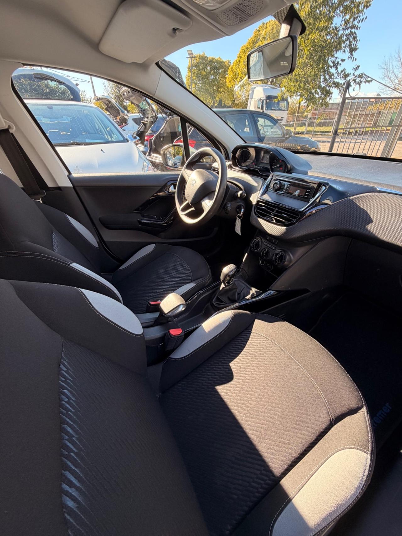 Peugeot 2008 PureTech 82 Active