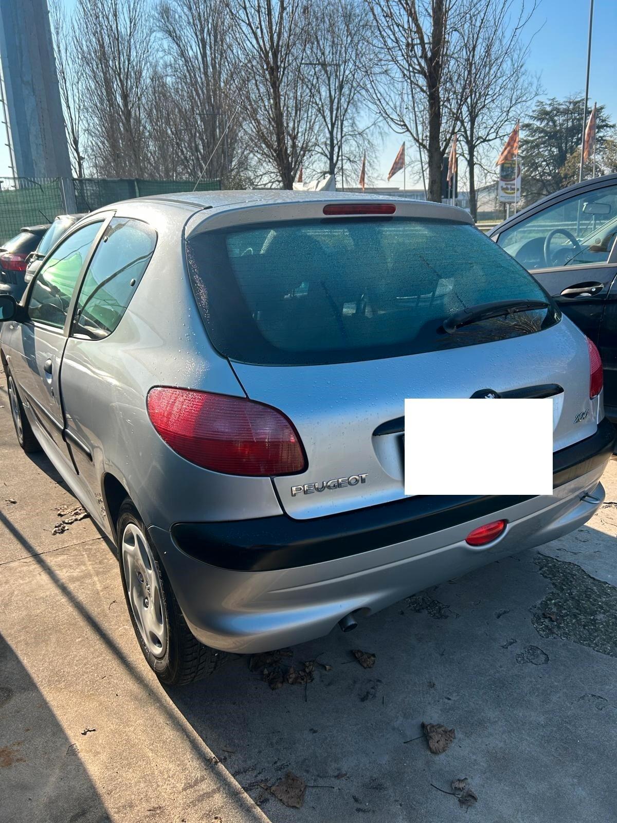 Peugeot 206 1.1 3p. XT OK Neo patentati