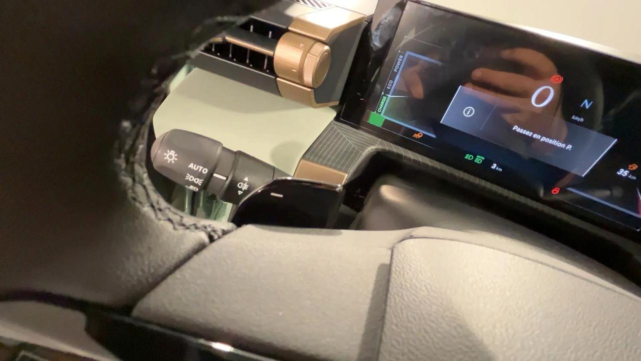 NUOVA Lancia Ypsilon Hybrid e-DCT