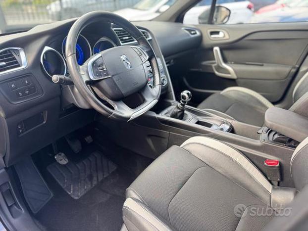DS AUTOMOBILES DS 4 1.6 e-HDi 115 Chic OK NEOPAT
