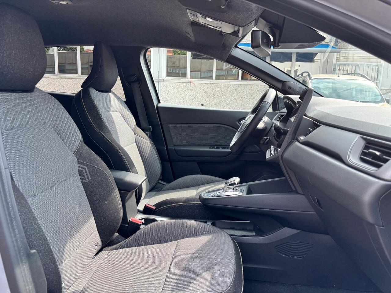 Renault CAPTUR TECHNO FULL HYBRID E-TECH 145CV